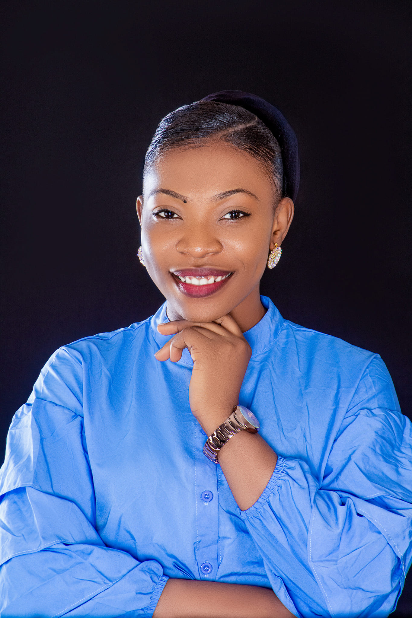 Queen Esther Ezimuo CEO Queenstartv com